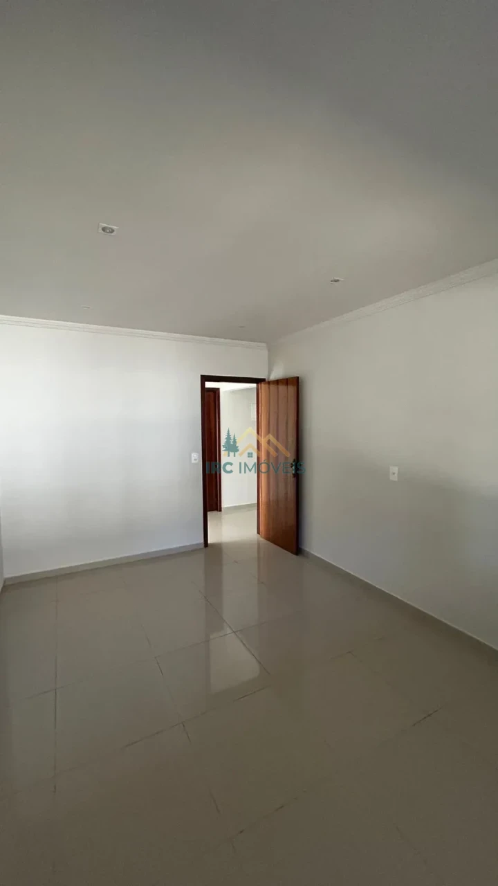 CASA - JARDIM BRASILIA