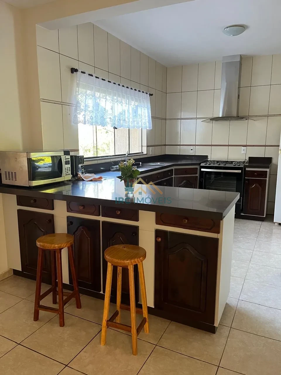 Sobrado - Colônia / Centro