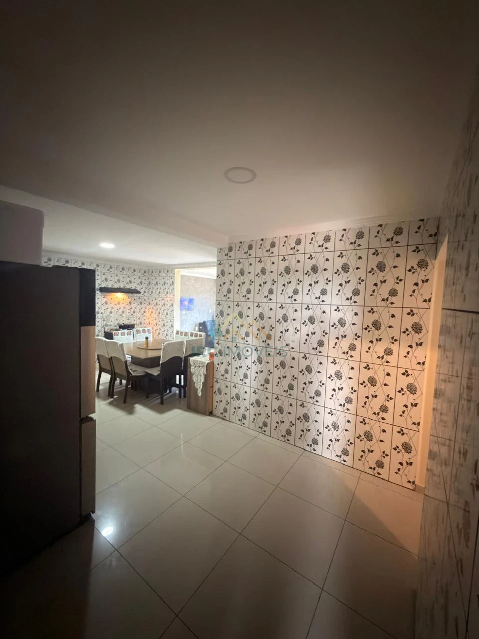 SOBRADO - AVENIDA DAS FLORES