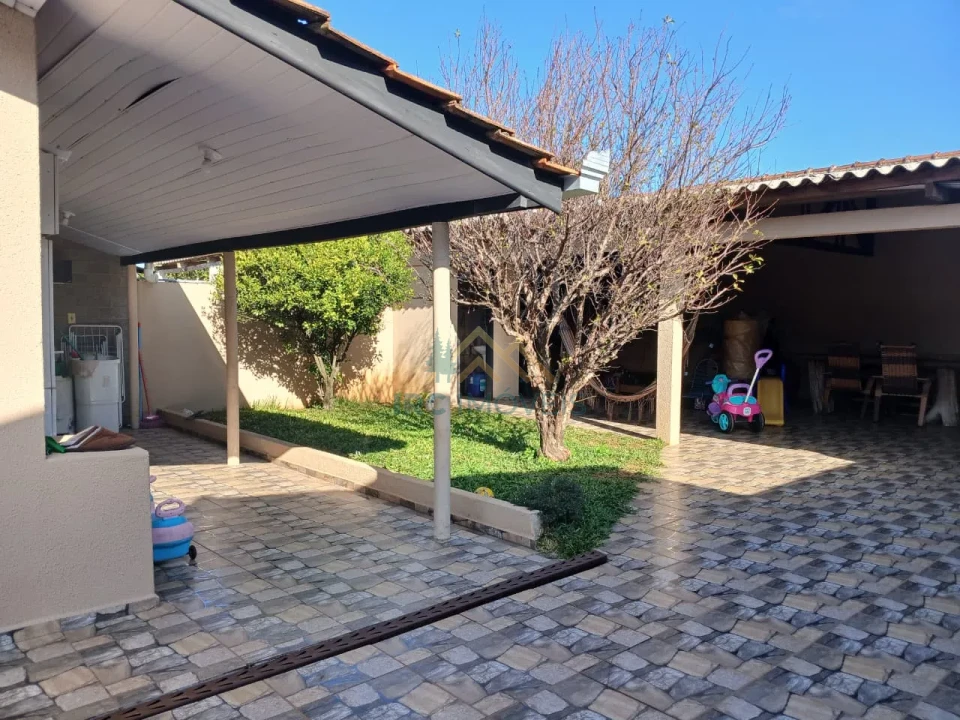 CASA - JARDIM ELDORADO