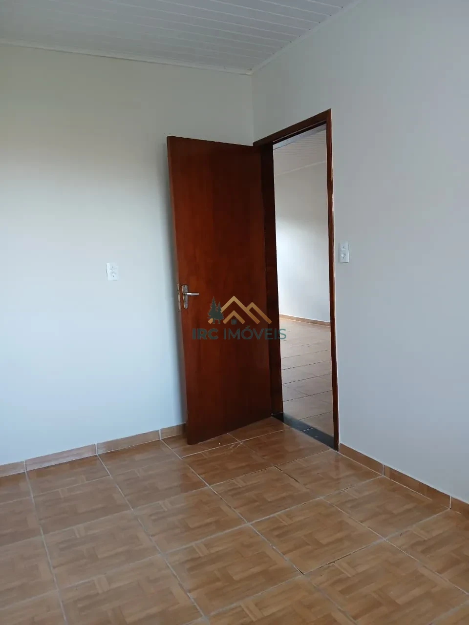 CASA - JARDIM ELDORADO