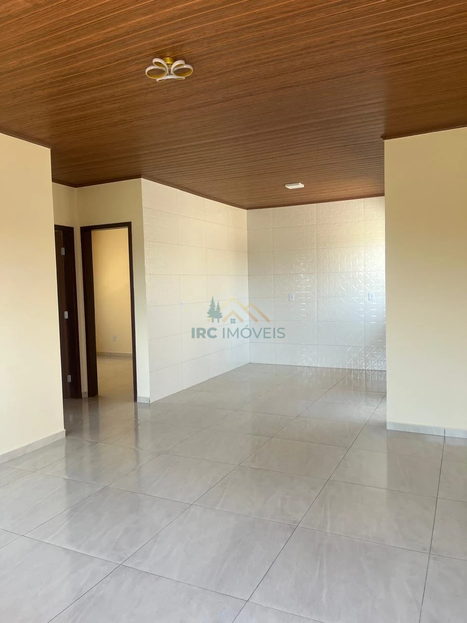 CASA - CAMPINHO PEQUENO
