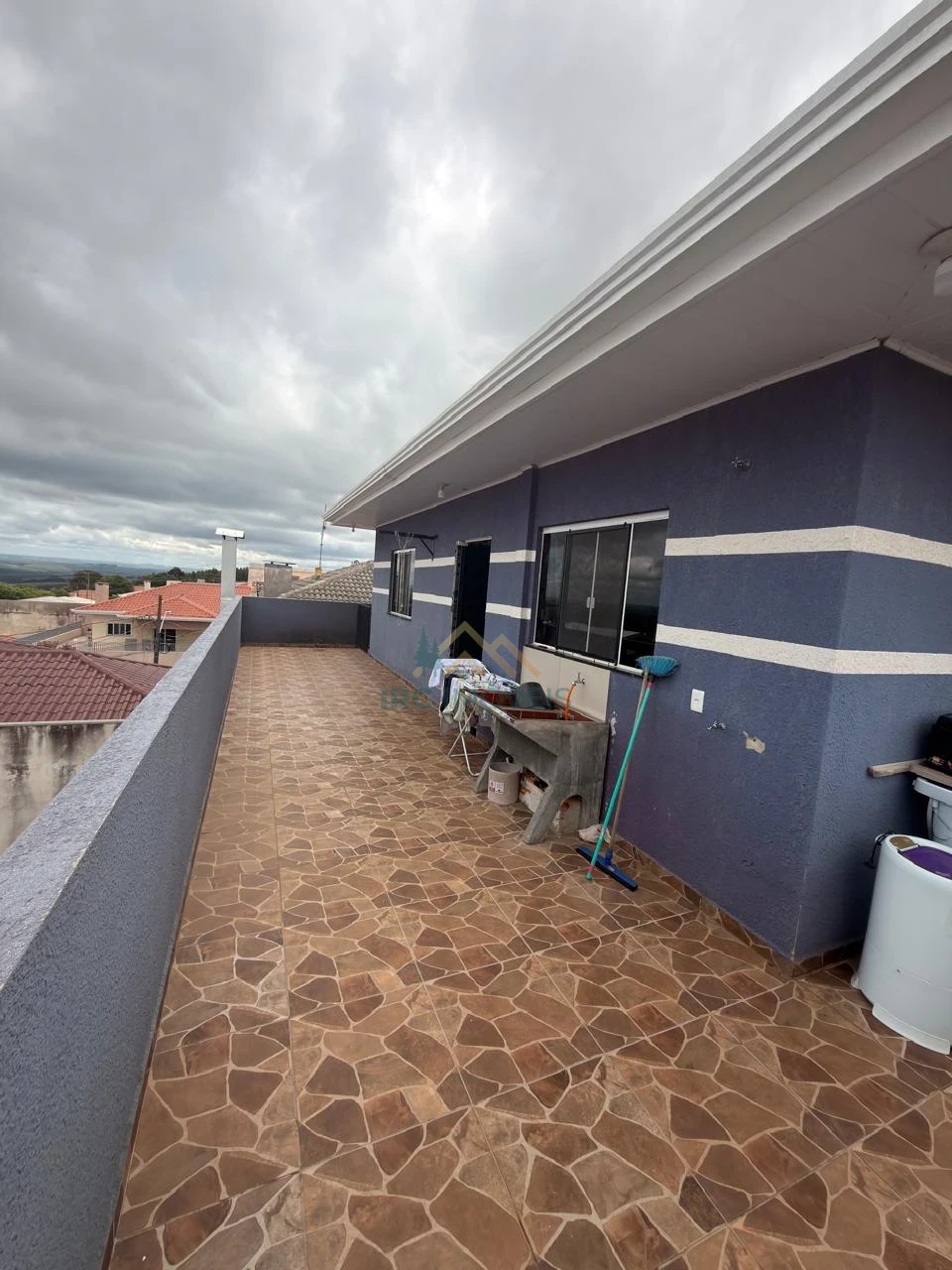 SOBRADO - AVENIDA DAS FLORES