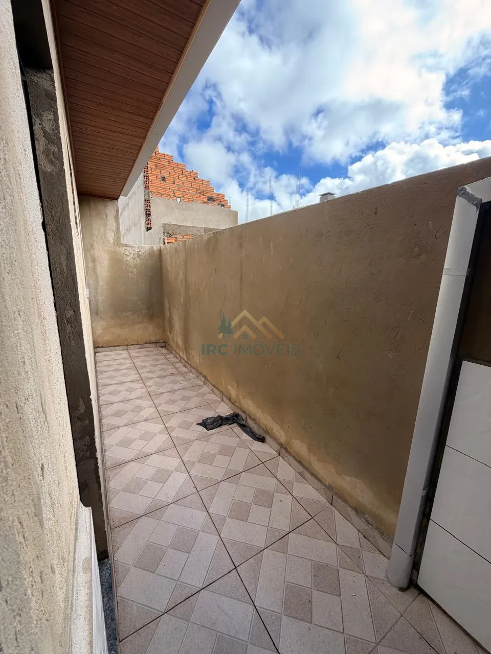 CASA - JARDIM ELDORADO