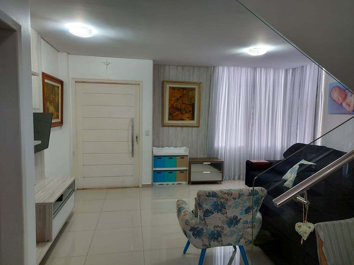 Sobrado - Colônia