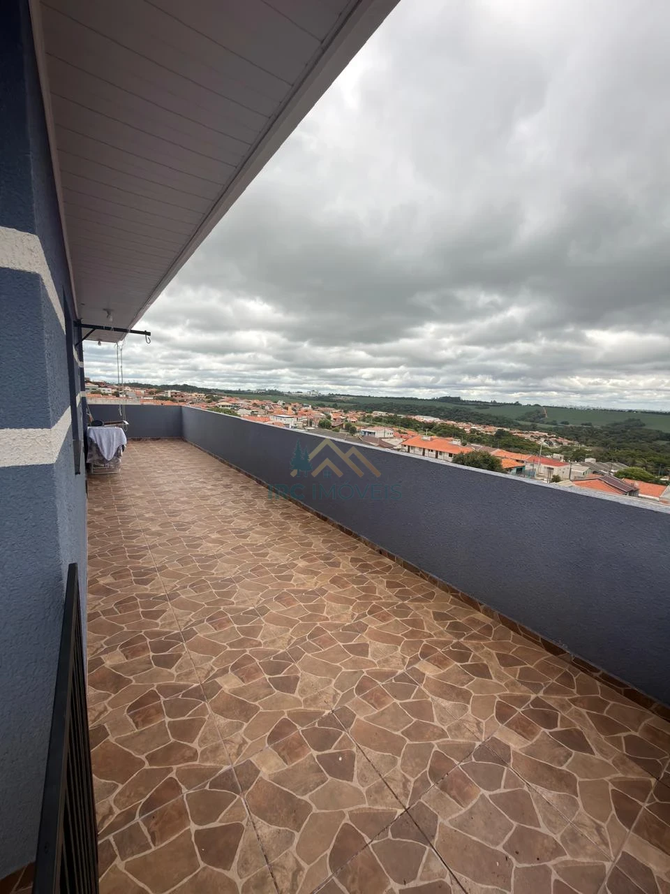 SOBRADO - AVENIDA DAS FLORES