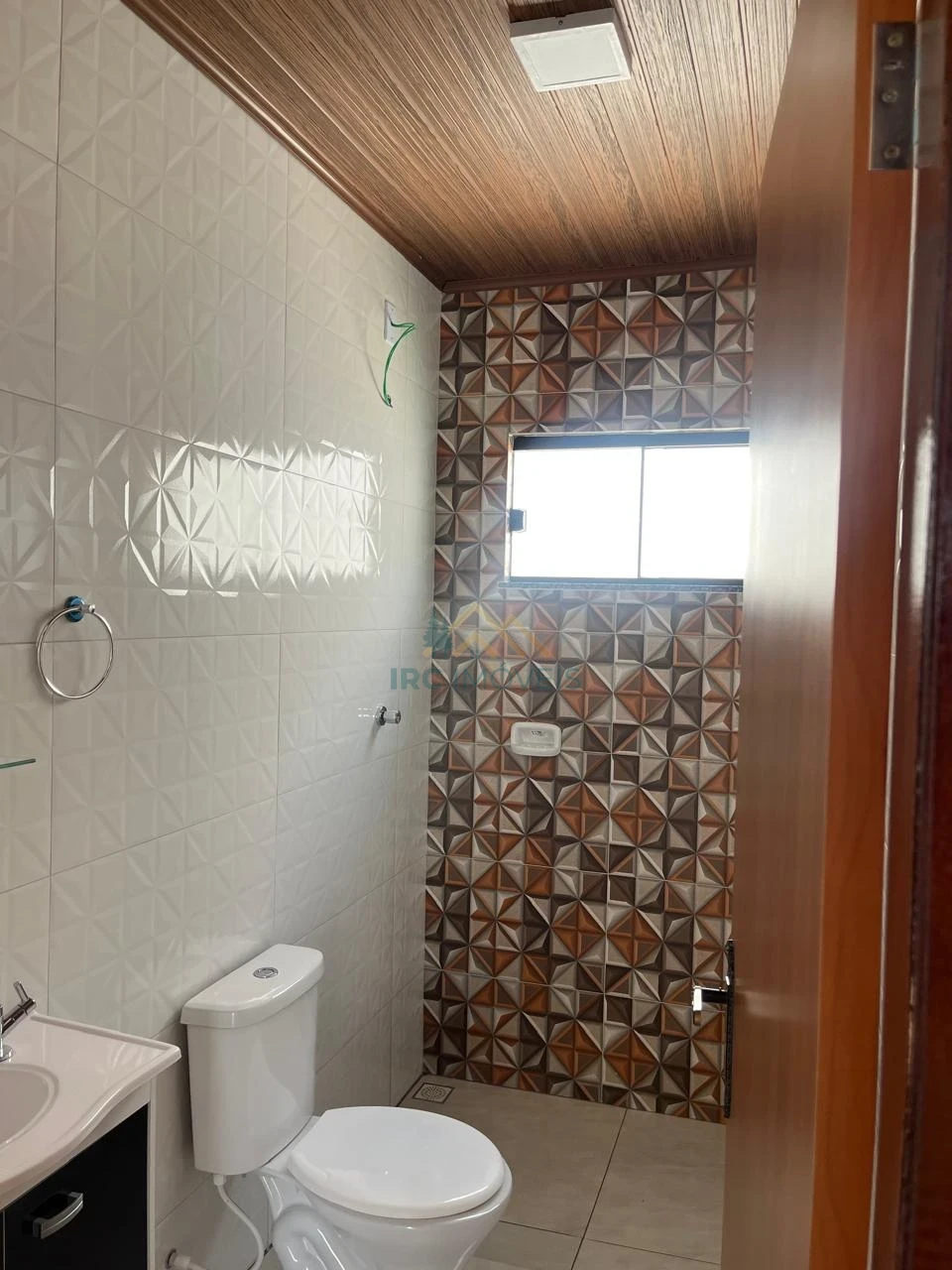 CASA - CAMPINHO PEQUENO