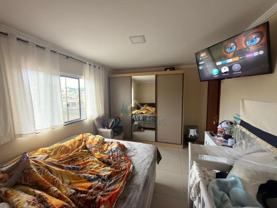 SOBRADO - AVENIDA DAS FLORES