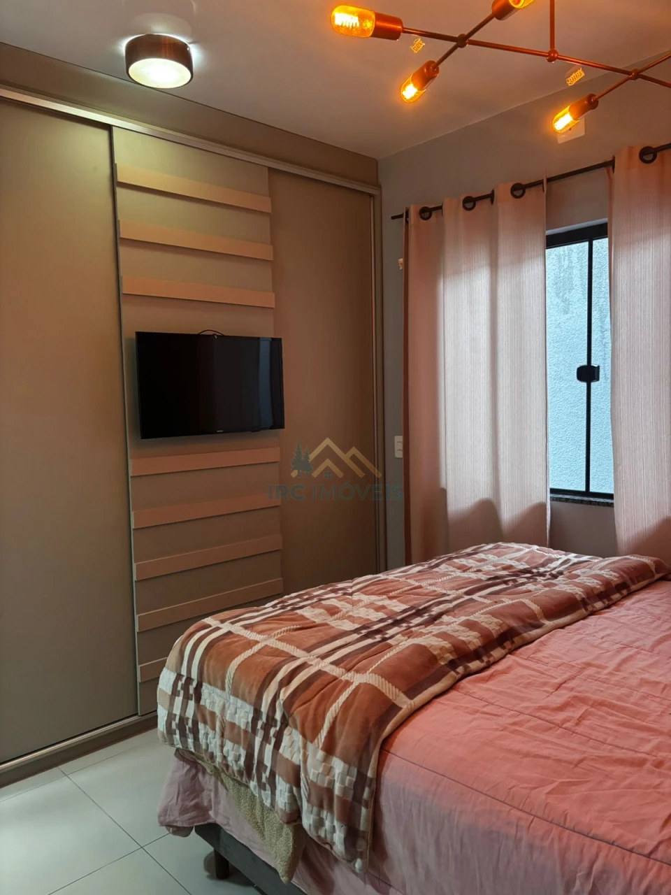 CASA - JARDIM ELDORADO