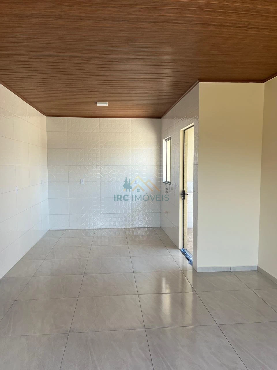 CASA - CAMPINHO PEQUENO
