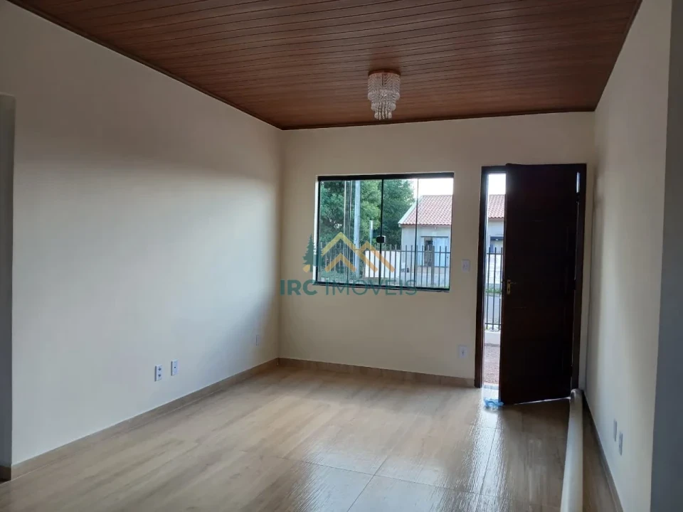 CASA - CAMPINHO PEQUENO