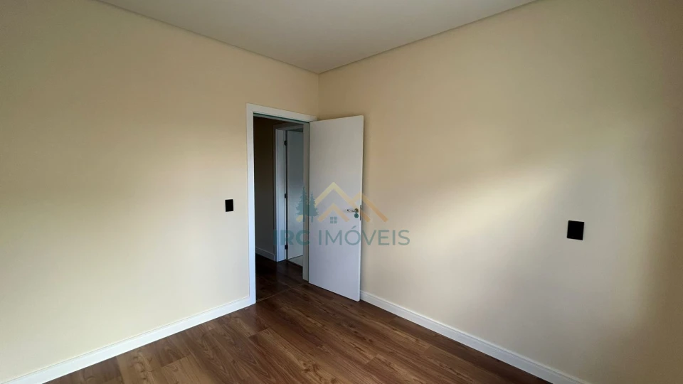 Sobrado - Centro Cívico