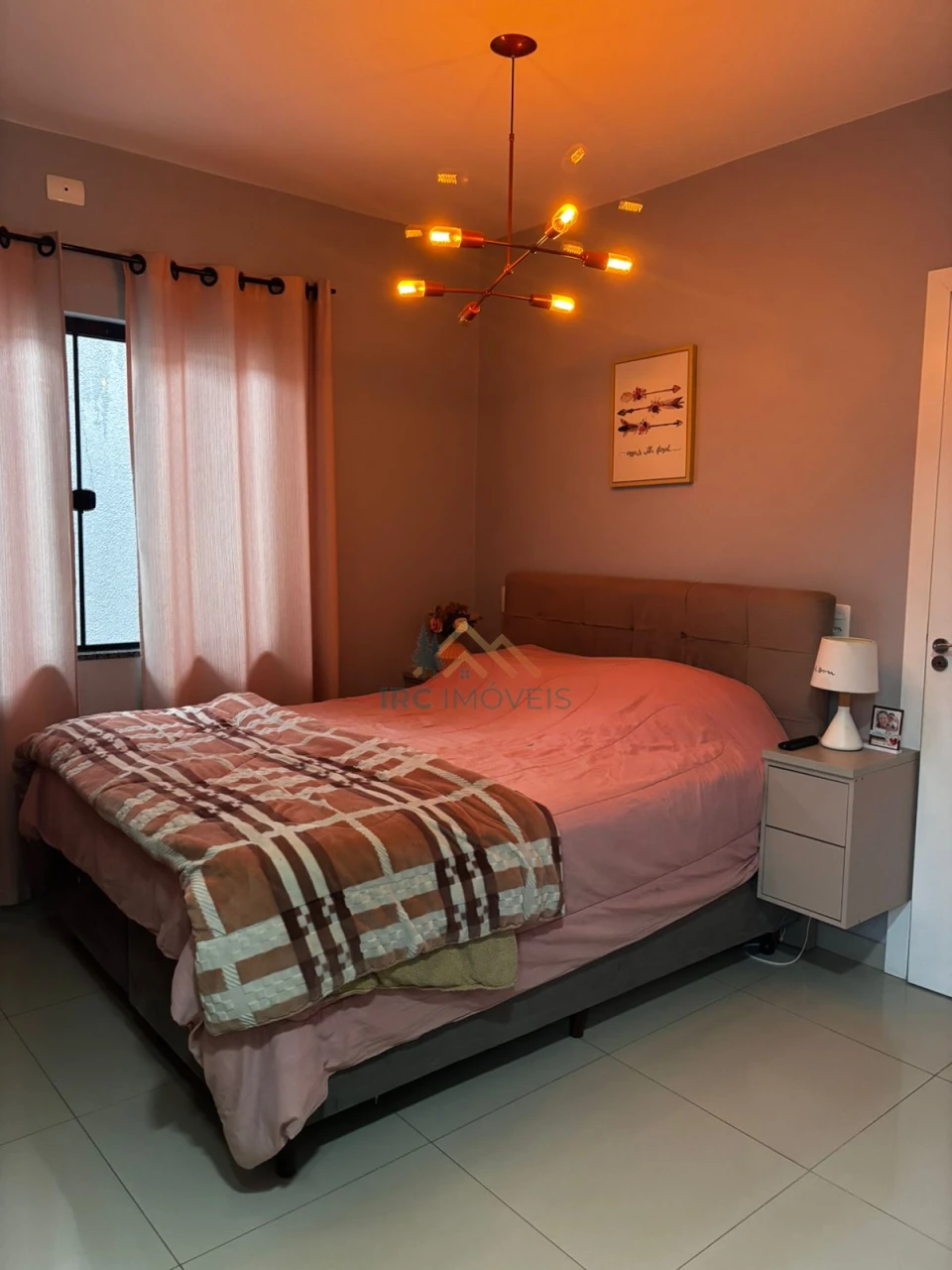 CASA - JARDIM ELDORADO