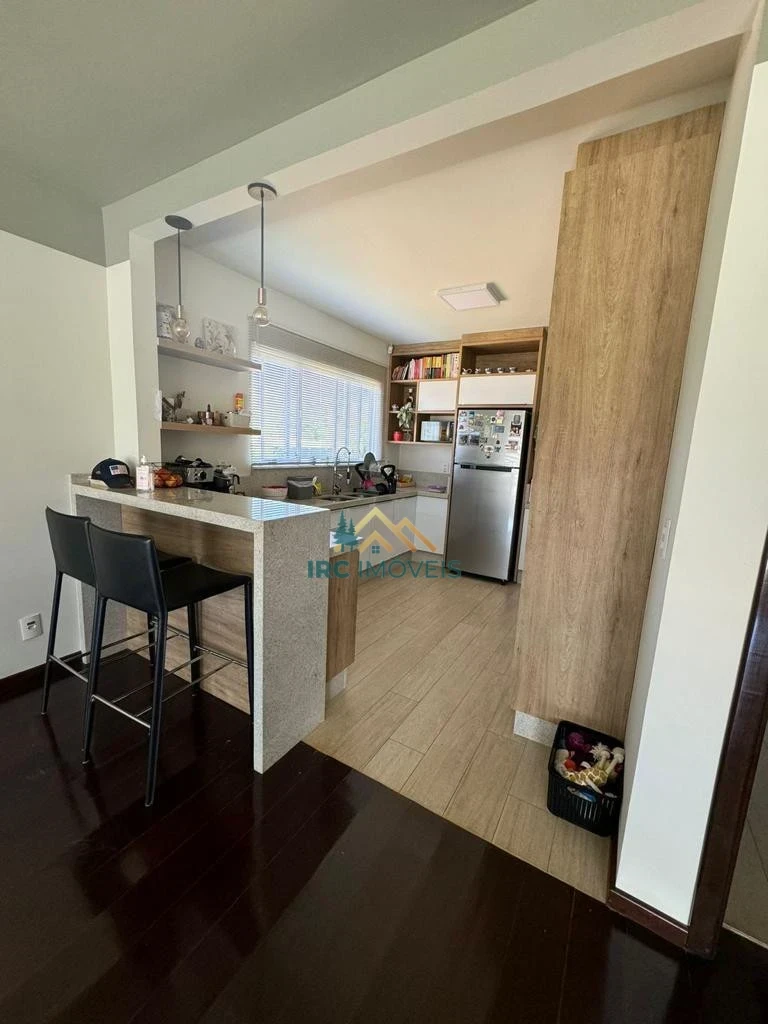 CASA - AVENIDA DOS PIONEIROS