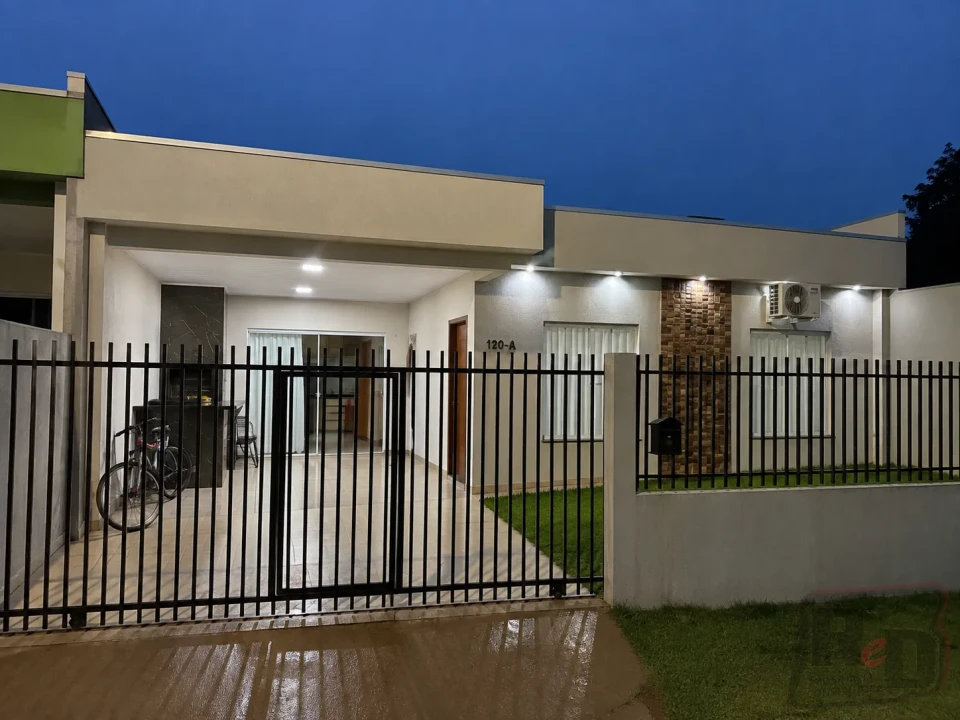 Casa à venda | Móveis sob medida inclusos | Pronta para morar