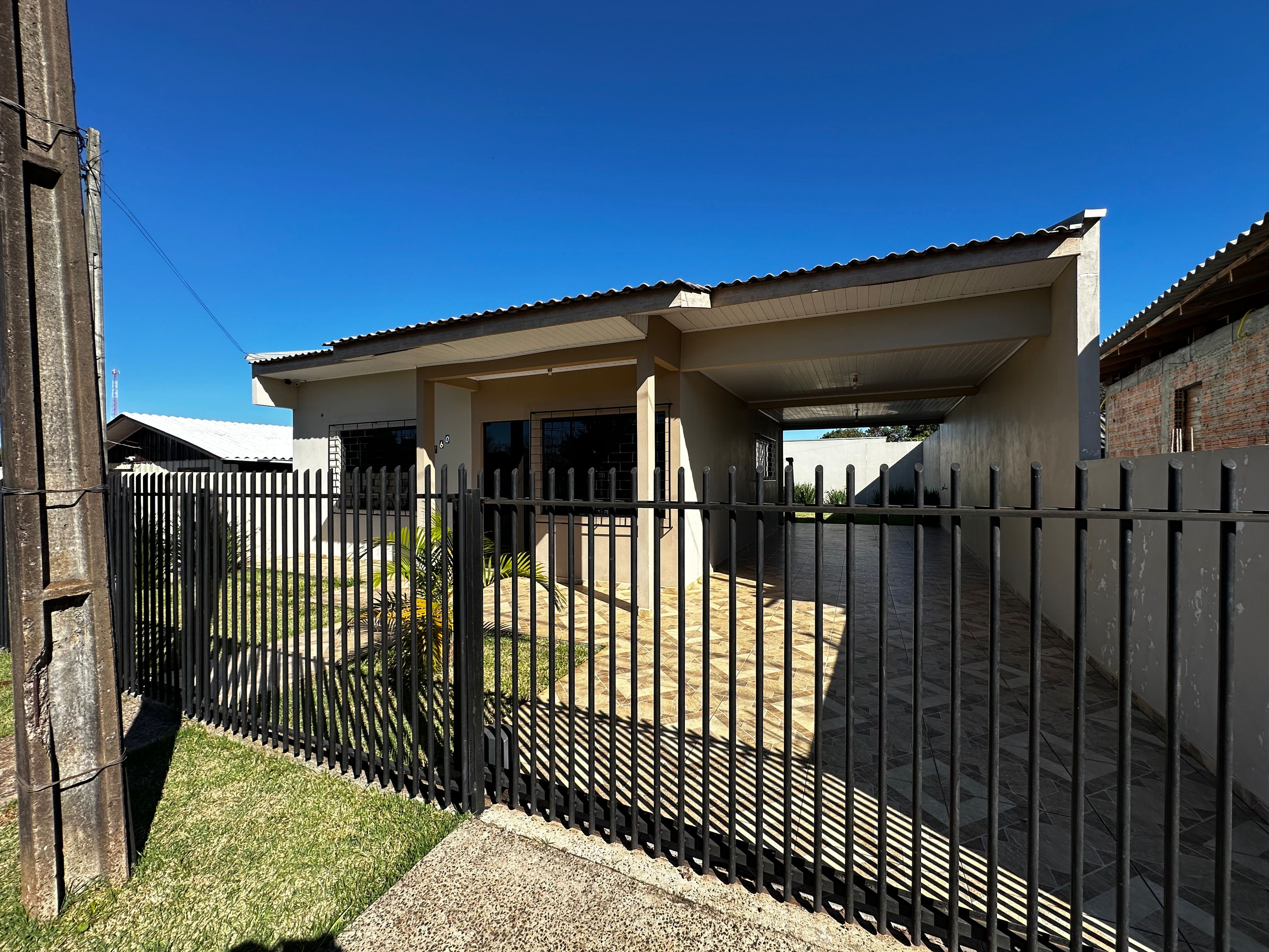 ÓTIMA CASA A VENDA NO SÃO FRANCISCO Imagens do imóveis ÓTIMA CASA A VENDA NO SÃO FRANCISCO