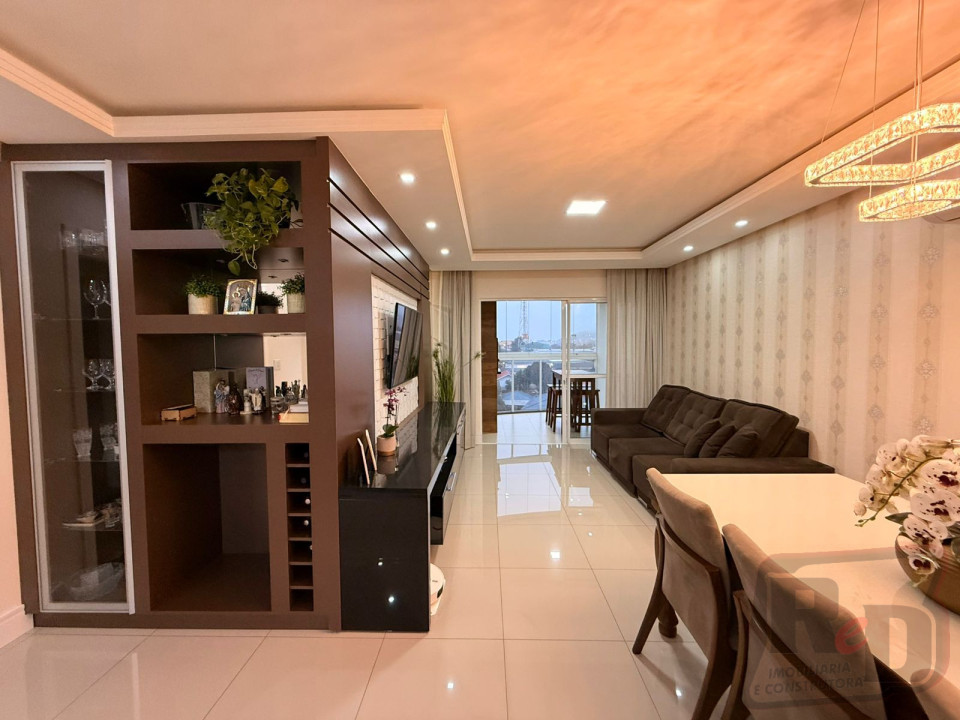 Imagens do imóveis APARTAMENTO A VENDA NO EDIFÍCIO ATHENAS
