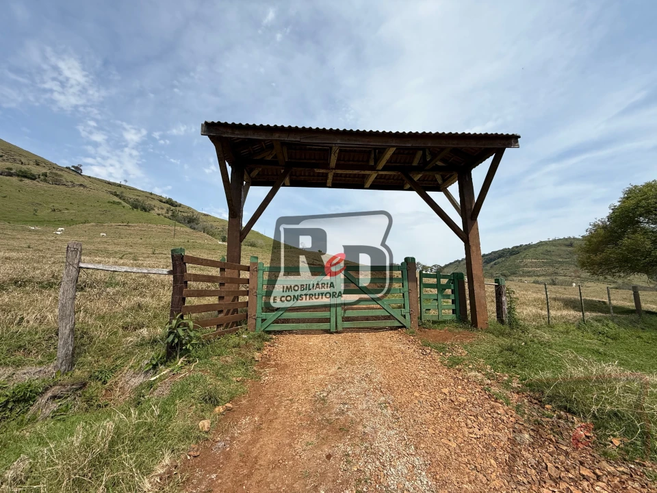 Imagens do imóveis Fazenda/Sítios/Chácaras Á Venda B Nova Laranjeiras