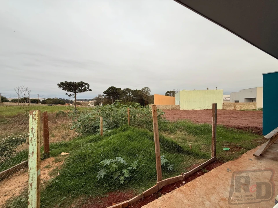 Casa a venda no loteamento Alberti