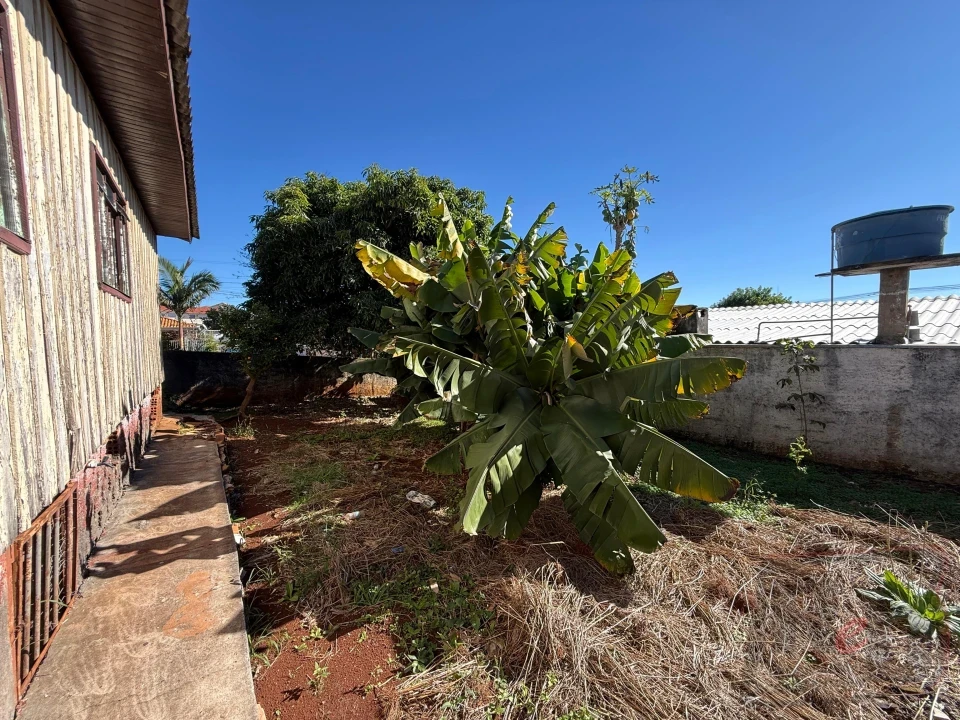 CASA A VENDA NO CENTRO