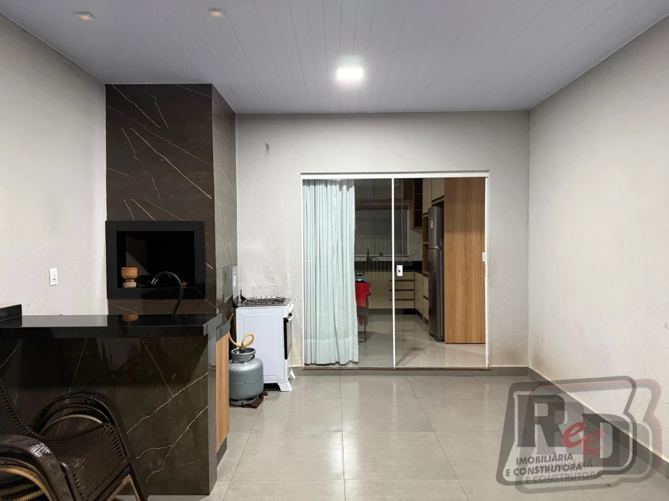 Casa à venda | Móveis sob medida inclusos | Pronta para morar