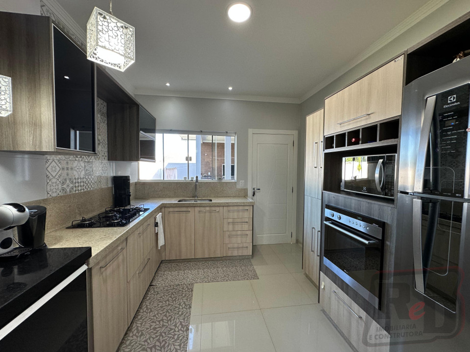 LINDA CASA A VENDA NO MARCHESE Imagens do imóveis LINDA CASA A VENDA NO MARCHESE