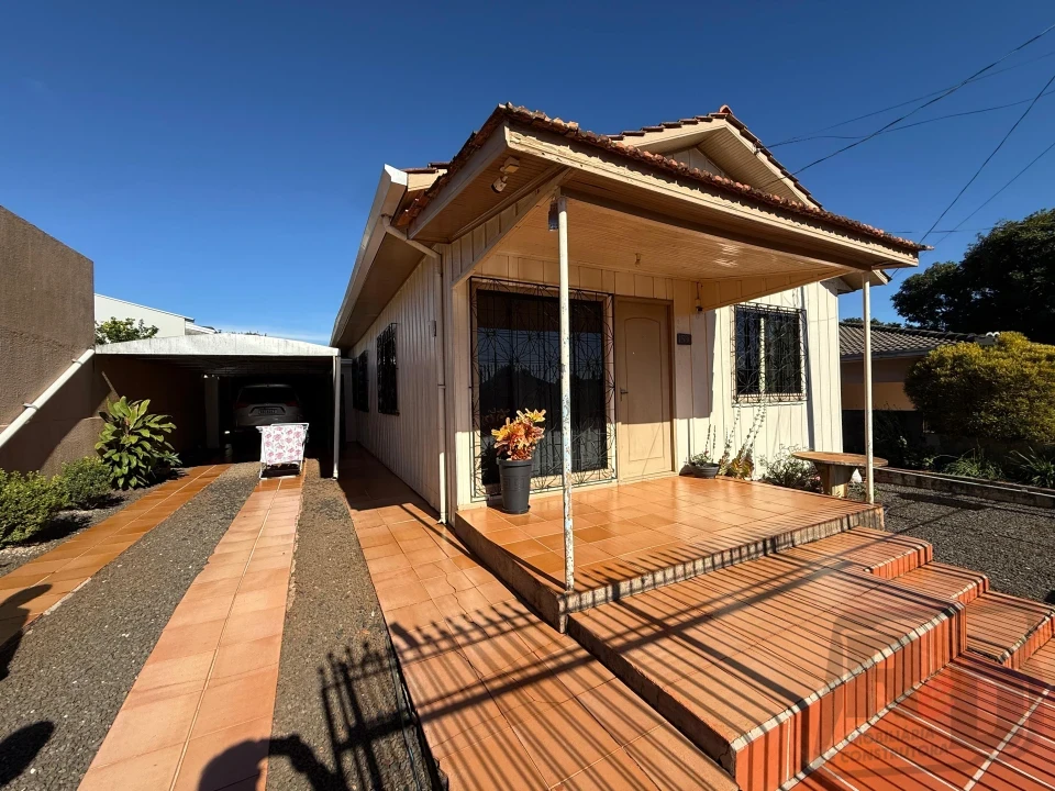 CASA A VENDA NO CENTRO DA CIDADE