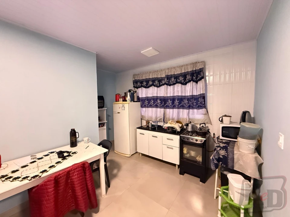 Casa a venda no loteamento Alberti
