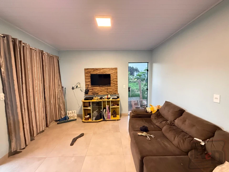 Casa a venda no loteamento Alberti