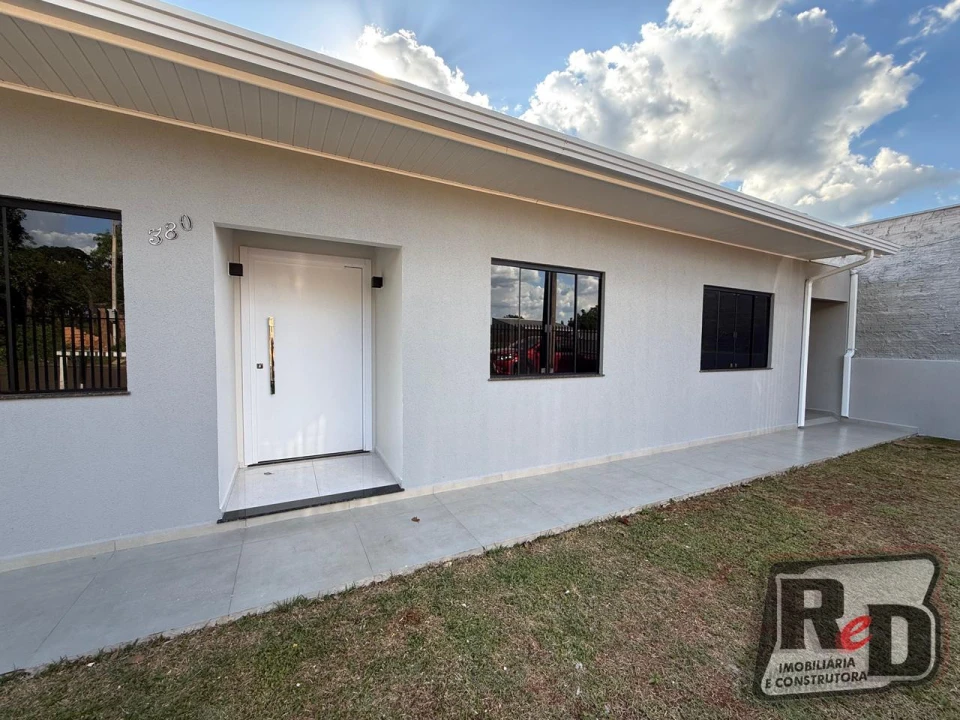 Linda casa a venda no bairro Nossa Senhora Aparecida