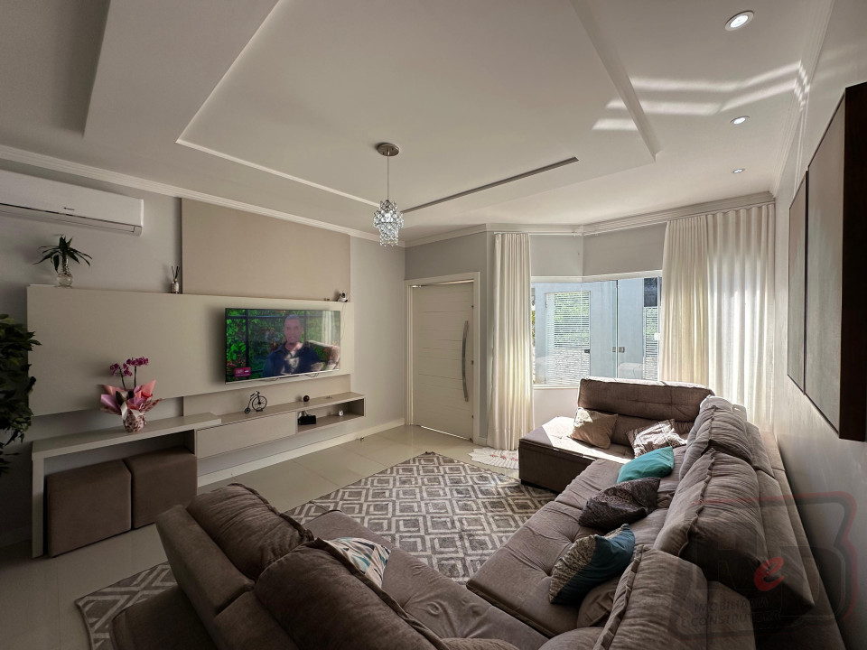 LINDA CASA A VENDA NO MARCHESE Imagens do imóveis LINDA CASA A VENDA NO MARCHESE