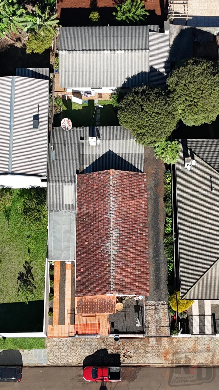 CASA A VENDA NO CENTRO DA CIDADE
