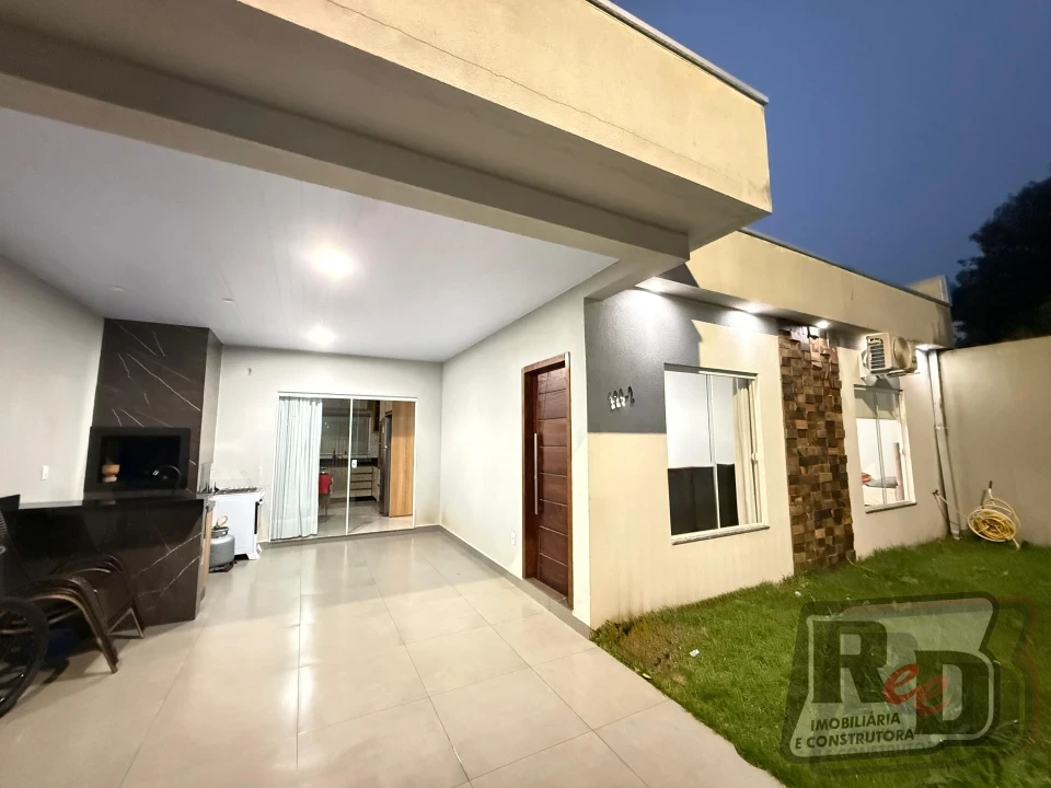 Casa à venda | Móveis sob medida inclusos | Pronta para morar