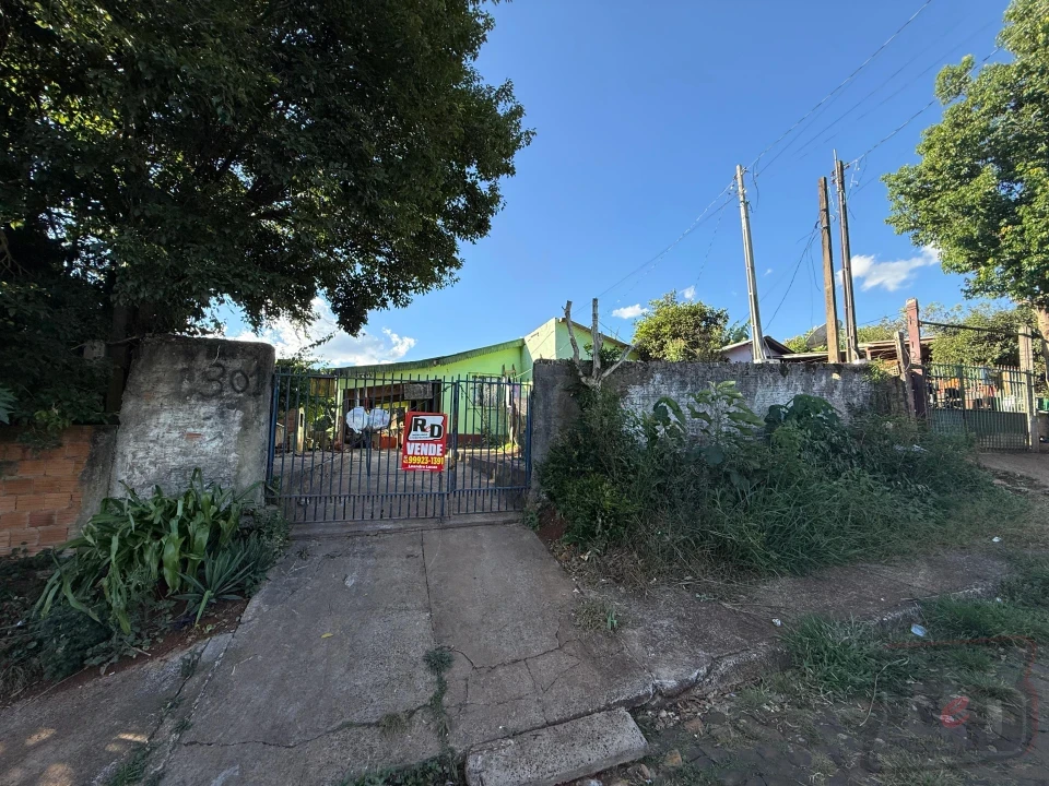 CASA A VENDA NO JOÃO FERNANDES