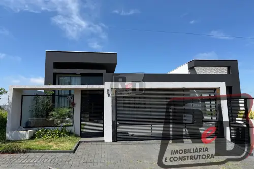 Belissima casa a  venda