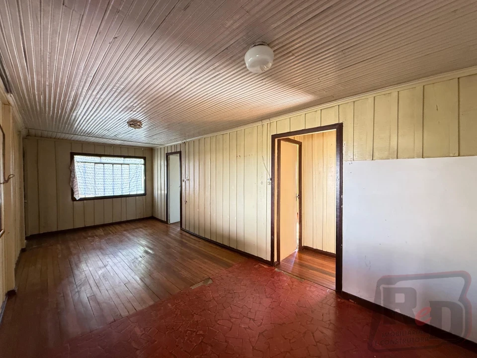 CASA A VENDA NO CENTRO