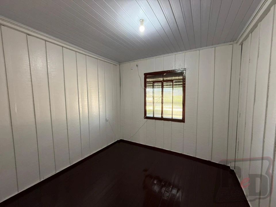 Imagens do imóveis Casa a venda  a 300 metros da rodoviária.