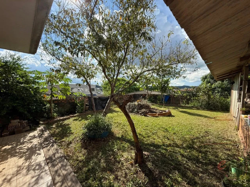Imagens do imóveis EXCELENTE IMÓVEL À VENDA EM  NOVA LARANJEIRAS