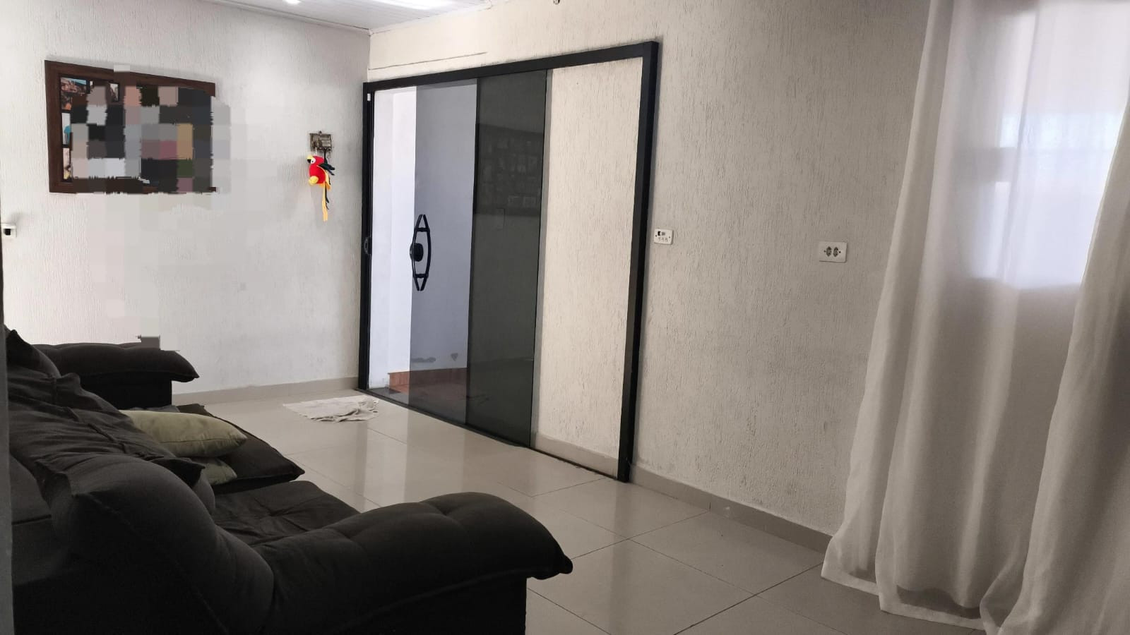 SOBRADO COM ÁREA DE LAZER NO PISO SUPERIOR