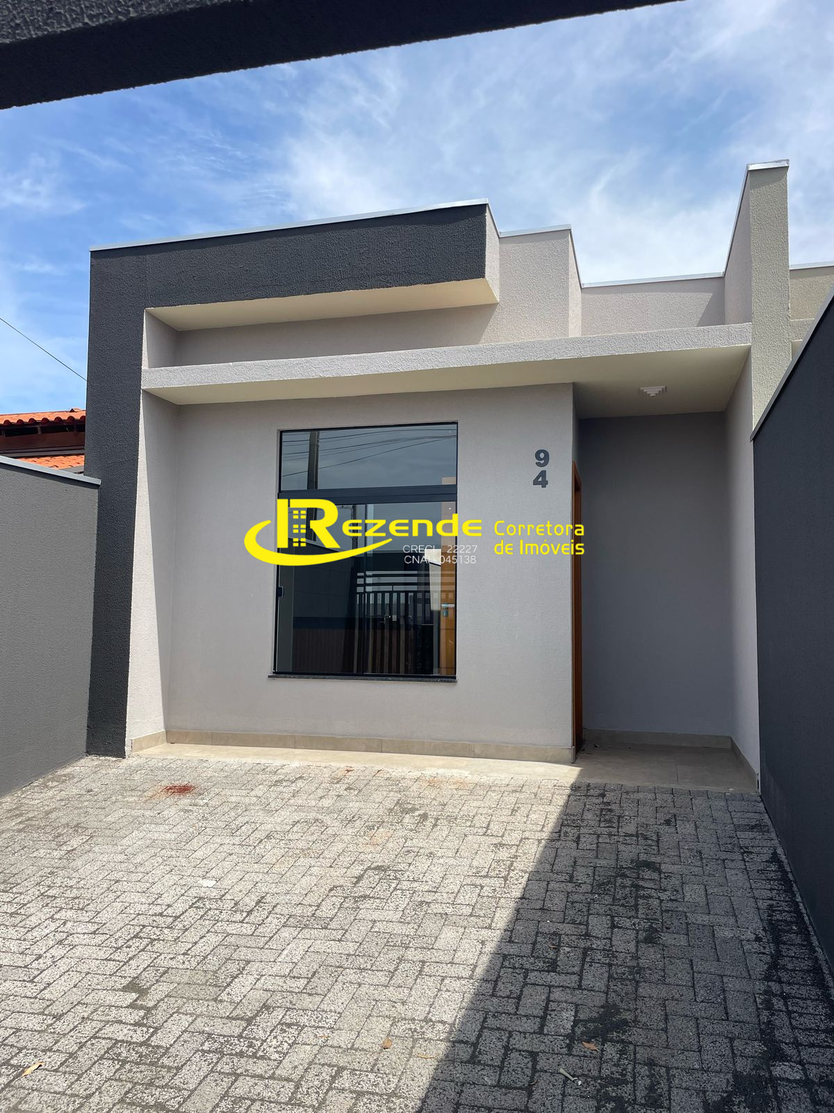 Vende-se geminada no jd padovani
