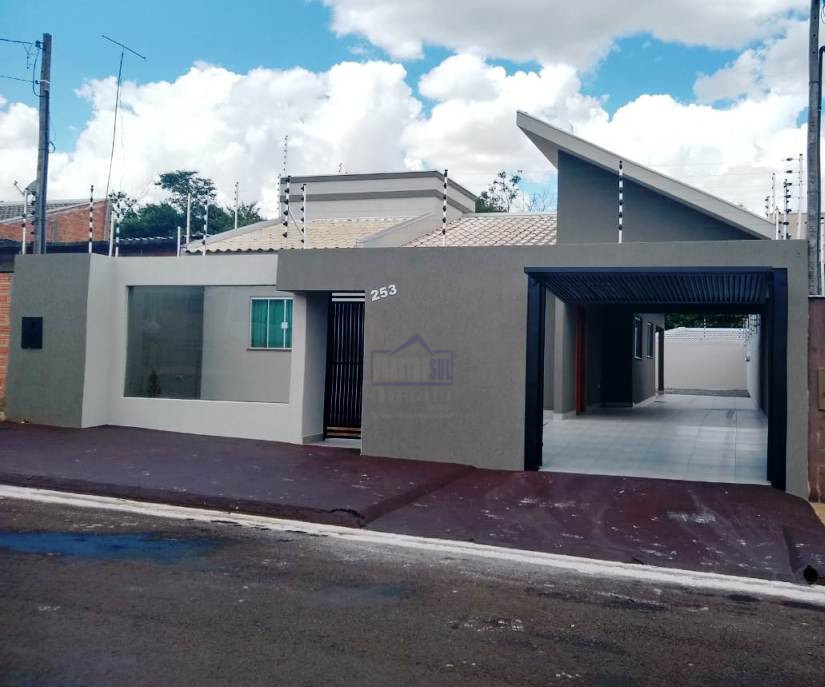 Imagens do imóveis Casa à venda 3 Quartos, 1 Suite, 2 Vagas, 275M², Arapongas - PR