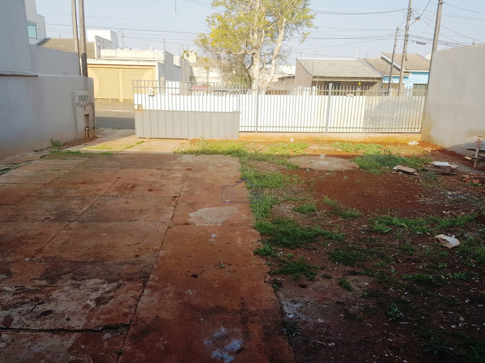 Imagens do imóveis CASA PARA VENDA 1 QUARTO, 1 SUÍTE, 1 WC'S, 1 VAGA DE GARAGEM, 240 M², ARAPONGAS - PR