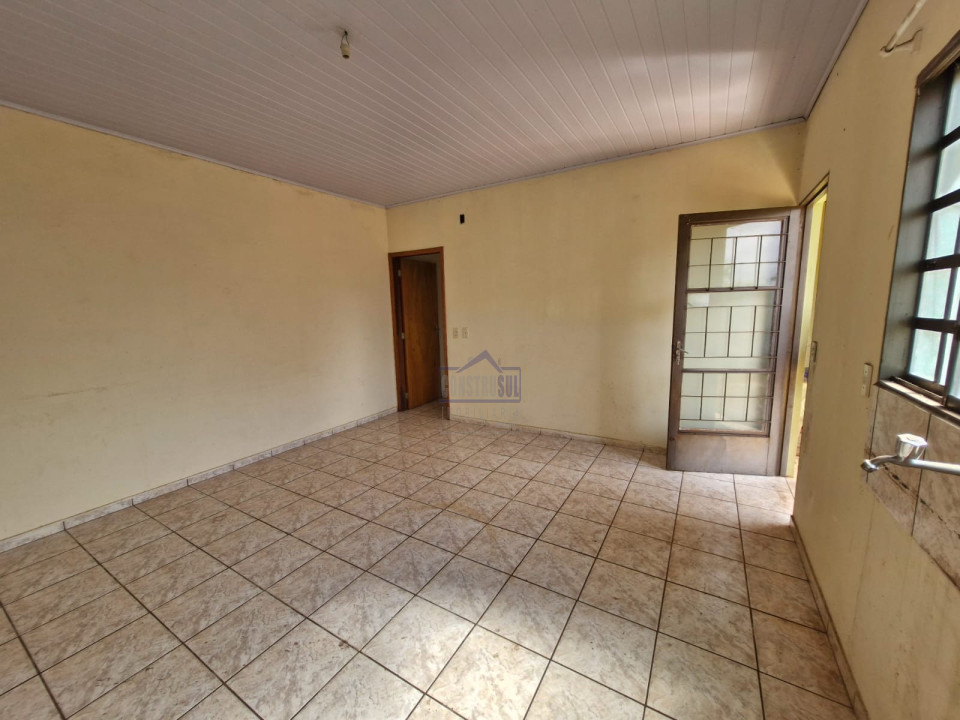 Imagens do imóveis CASA PARA VENDA 2 QUARTOS, 2 SALAS, 1 WC'S, 2 VAGAS DE GARAGEM, 330 M²,  ARAPONGAS - PR