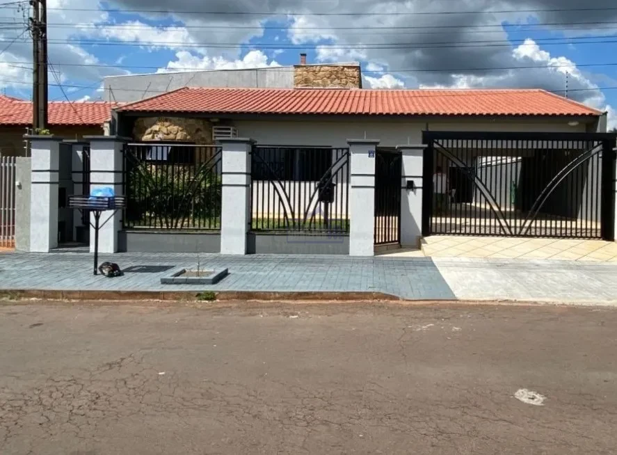 Imagens do imóveis Casa à Venda, Arapongas PR