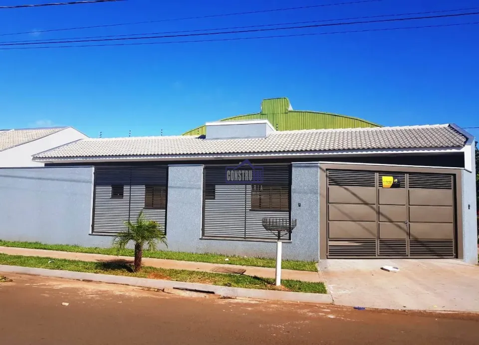 Casa à venda 2 Quartos, 1 Suite, 2 Vagas, 156M², Arapongas - PR