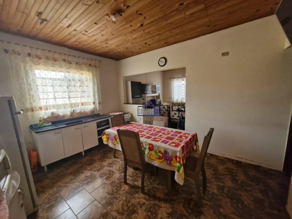 CASA PARA VENDA 2 QUARTOS, 2 SALAS, 1 WC'S, 2 VAGAS DE GARAGEM, 330 M²,  ARAPONGAS - PR