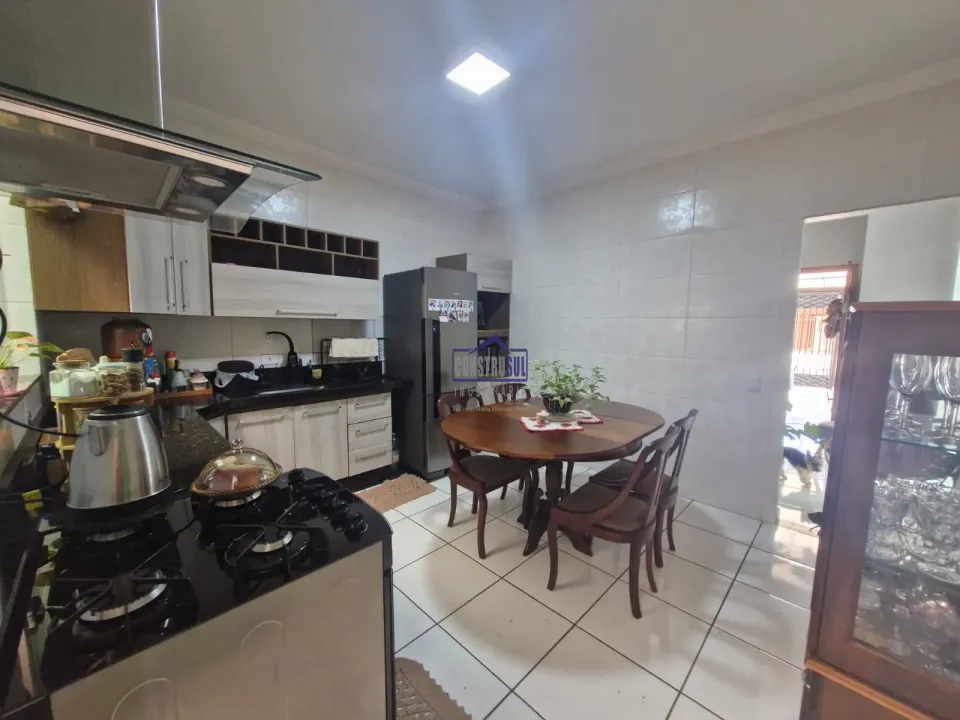 Imagens do imóveis Casa à venda, 3 Quartos, Jd. Casa Grande, Arapongas, PR