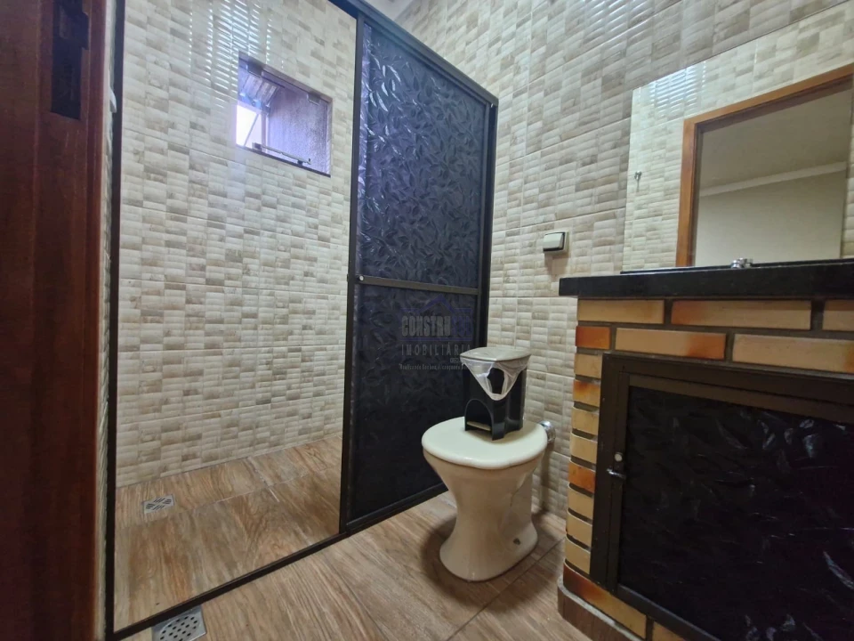 Imagens do imóveis CASA PARA LOCAÇÃO ARAPONGAS - PR