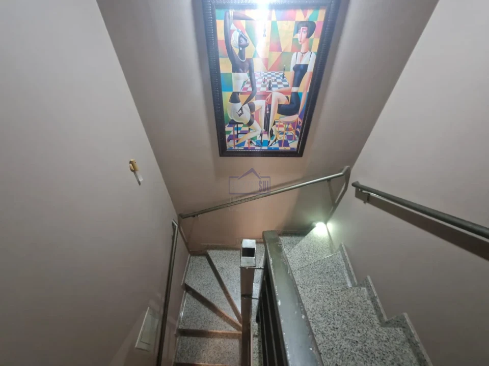 Imagens do imóveis SOBRADO PARA VENDA ARAPONGAS - PR