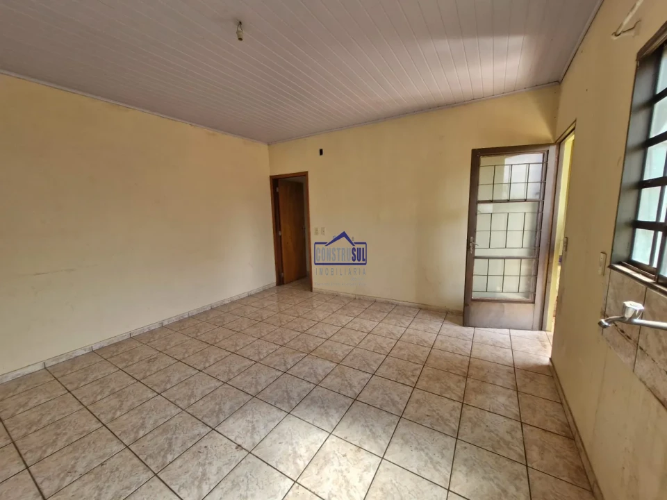 CASA PARA VENDA 2 QUARTOS, 2 SALAS, 1 WC'S, 2 VAGAS DE GARAGEM, 330 M²,  ARAPONGAS - PR
